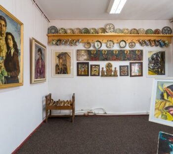 Muzeul-de-Arta-Iulia-Halaucescu-Judetul-Neamt_Muzee-de-la-sat_Teoderascu-