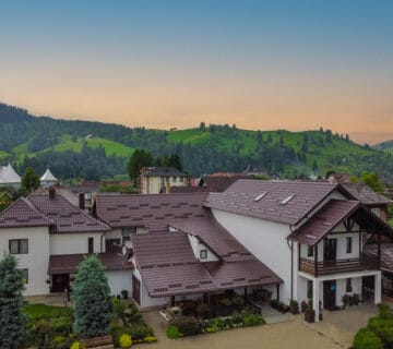 01. Muzeul Oualor Lucia Condrea Moldovita Judetul Suceava Real Tour Muzee de la sat 3 MuzeeDeLaSat