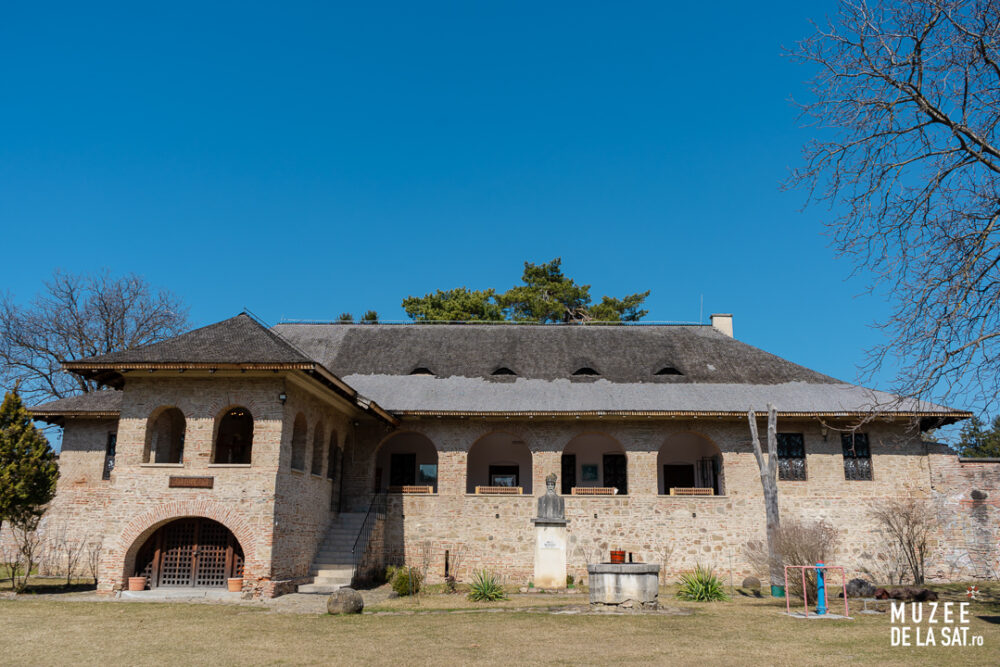 Muzeul „Casa Domnească” Brebu, județul Prahova Muzeul „Casa Domnească” Brebu, județul Prahova