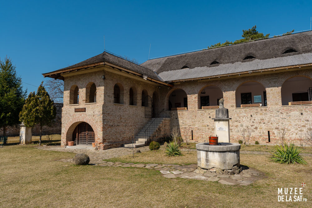 Muzeul „Casa Domnească” Brebu, județul Prahova Muzeul „Casa Domnească” Brebu, județul Prahova