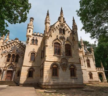 Castelul Sturdza de la Miclăușeni, județul Iași. Fotograf Ionuț Teoderașcu.