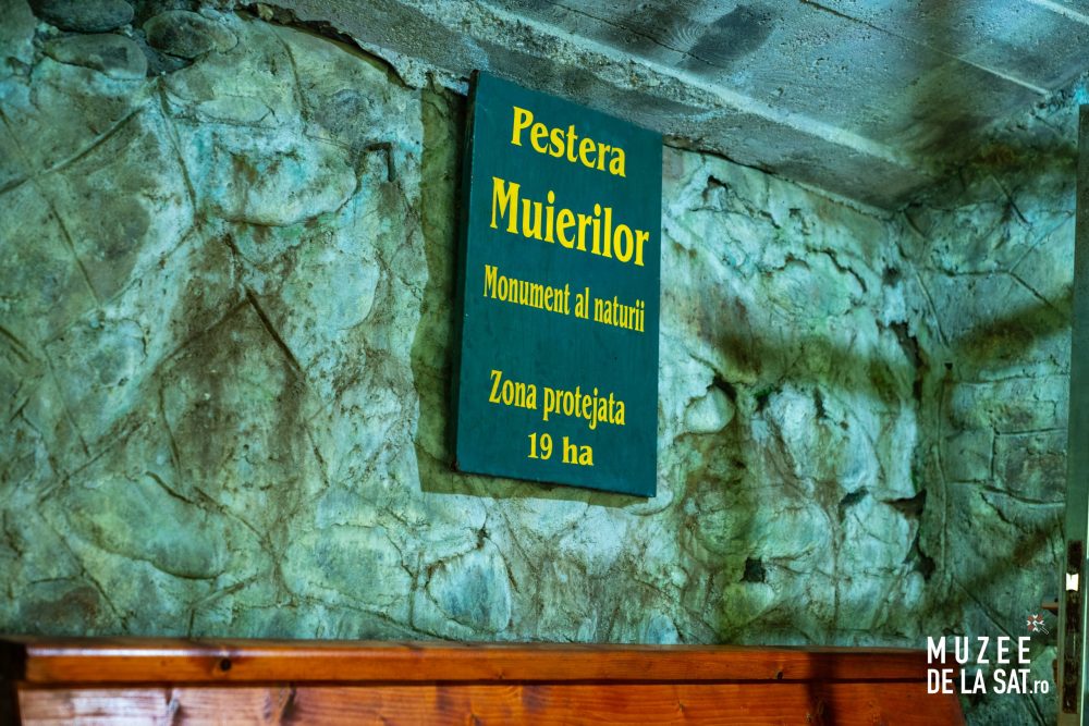 Peștera Muierilor-1