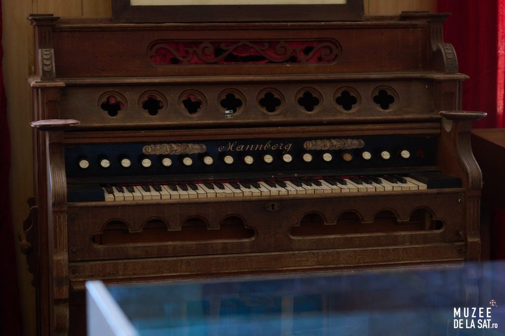 04-Muzee-de-la-sat-Muzeul-Satului-Eftimie-Murgu 04-Muzee-de-la-sat-Muzeul-Satului-Eftimie-Murgu