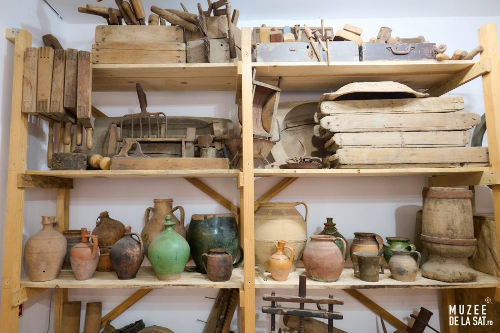 07-Muzee-de-la-sat-Muzeul-Minorității-Bulgare-Dudeștii-Vechi