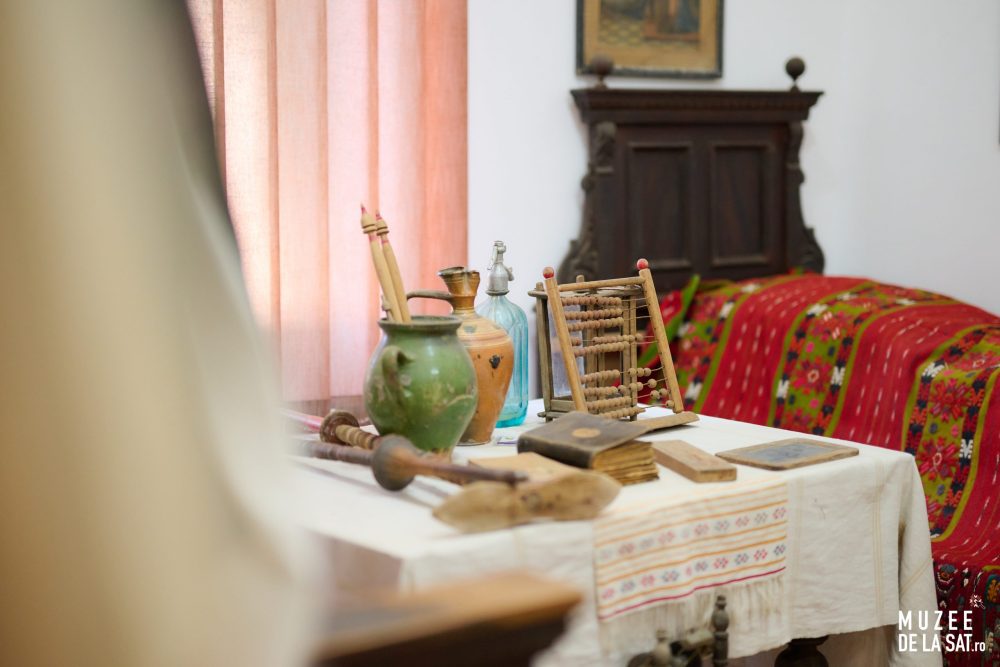 14-Muzee-de-la-sat-Muzeul-Minorității-Bulgare-Dudeștii-Vechi
