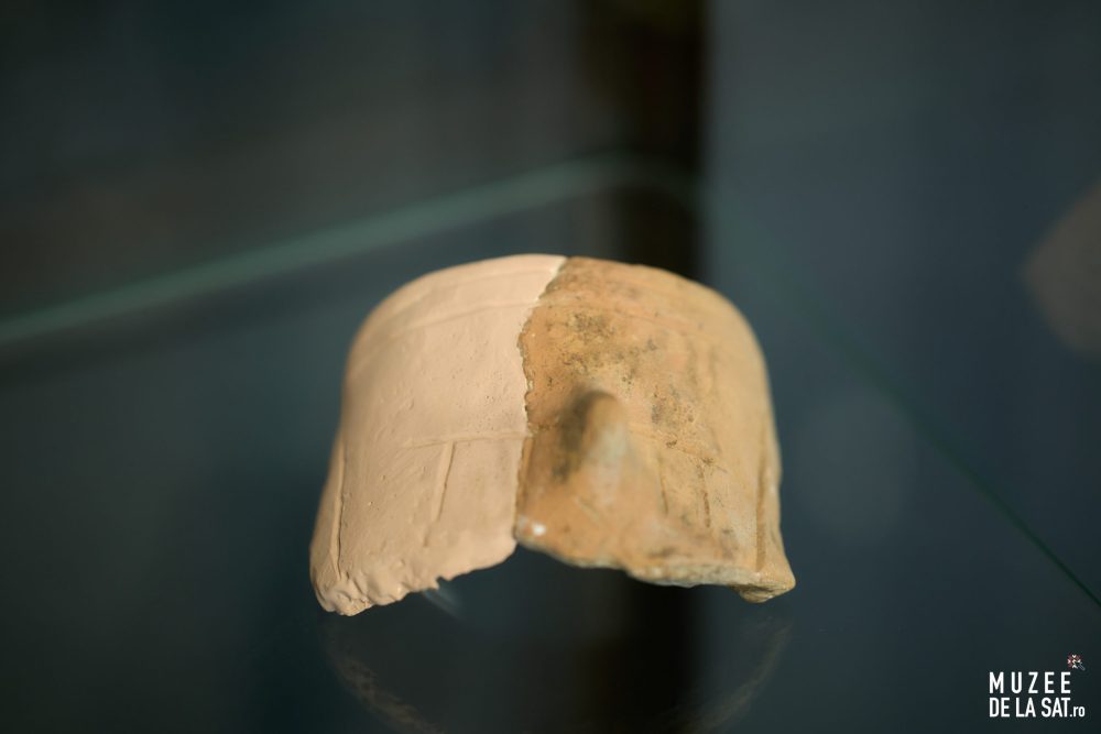 15-Muzee-de-la-sat-Muzeul-Sanctuarul-Neolitic-de-la-Parța 15-Muzee-de-la-sat-Muzeul-Sanctuarul-Neolitic-de-la-Parța